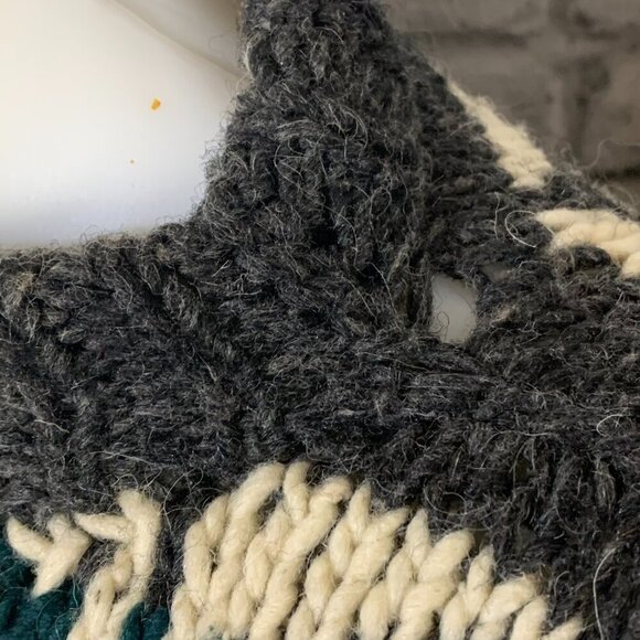 Vintage Handmade Wool Sweater Fair Isle Chunky Knit Crewneck Dad Pullover - Picture 6 of 10